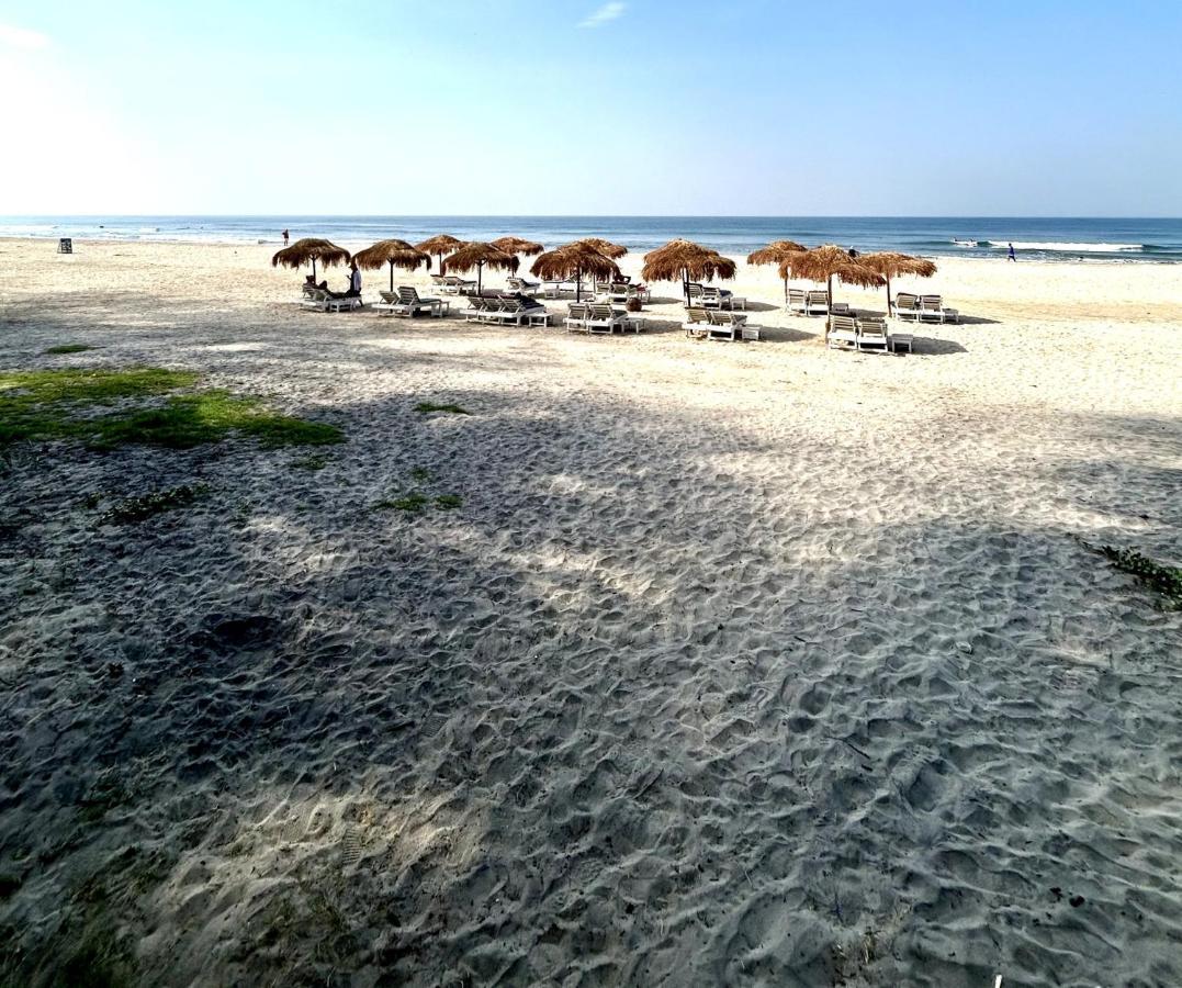 Silent Beach Resort Мандрем Экстерьер фото